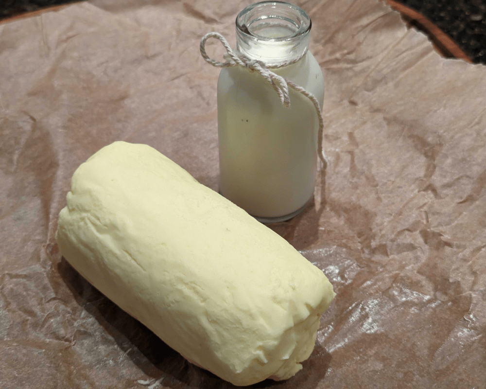 How to Make Homemade Butter and Buttermilk
